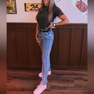 🤍New Zara Black & Grey Minimalist Acid Wash T-Shirt With 3/4 Drop Shoulder🤍